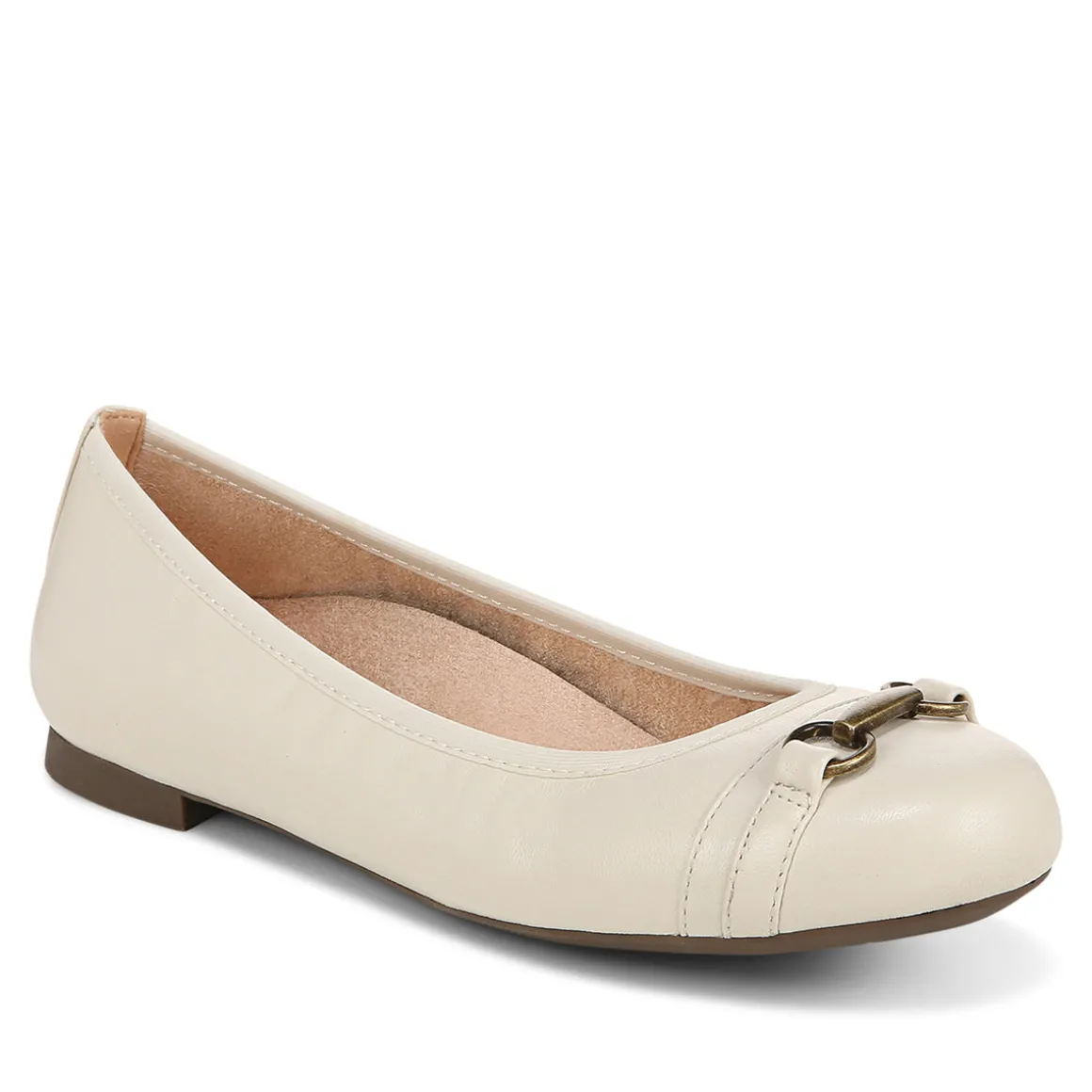 Delanie Flat